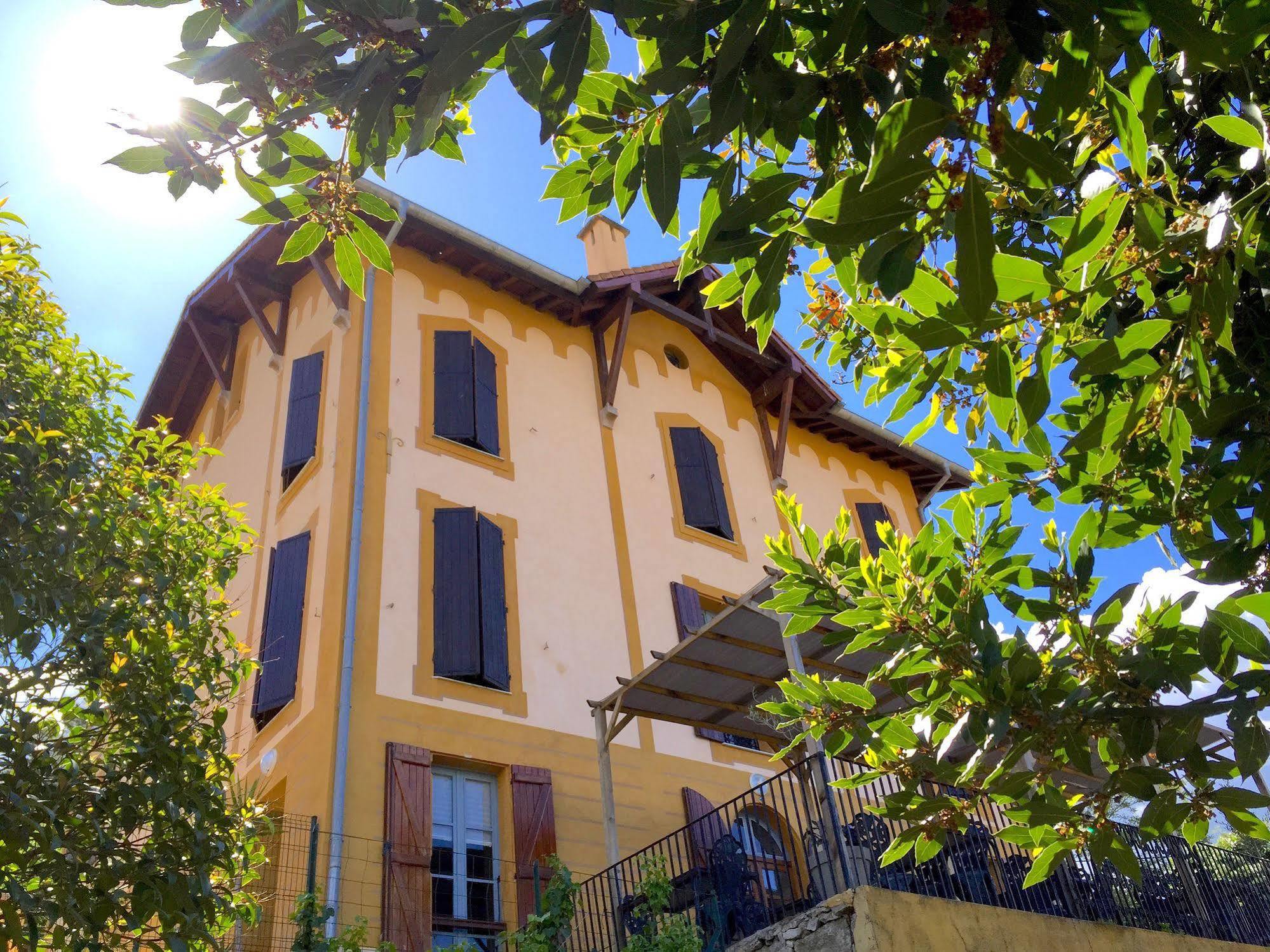 Gite Du Chalet Pietri Olivese Exterior photo